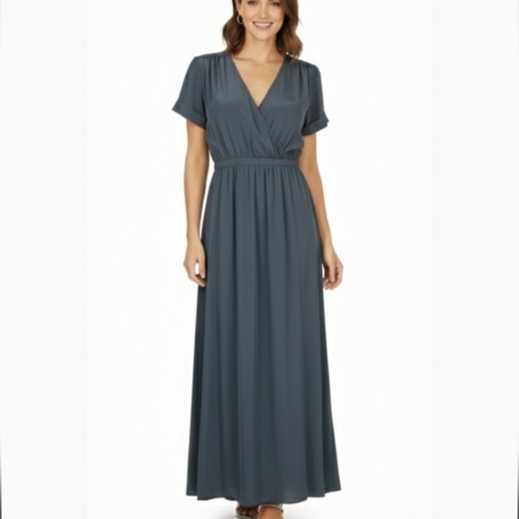 Wilfred Dresses & Skirts - Wilfred Aritzia Green Blue Sheen Maxi Dress Small